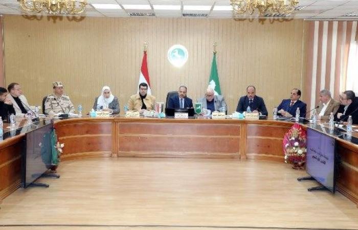 محافظ الشرقية يُعلن الطوارئ قبل الدراسة ورمضان: حملات مكثفة ونظافة شاملة بمحيط المدارس - بوابة نيوز مصر