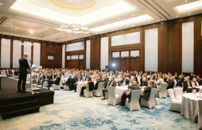 البنك العربي الأفريقي الدولي يطلق استراتيجية طموحة حتى 2030 اعتمادًا على كوادره البشرية - بوابة نيوز مصر