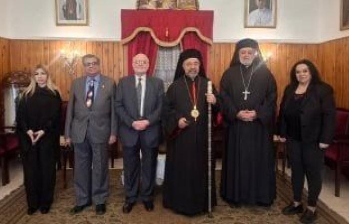 بطريرك الأقباط الكاثوليك يستقبل أمين عام مجلس كنائس الشرق الأوسط لبحث التعاون - بوابة نيوز مصر