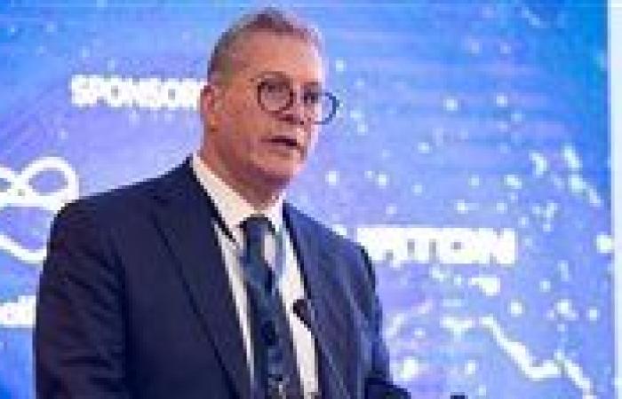 تسريع 10 مشروعات جديدة في قطاع البتروكيماويات خلال الفترة 2024 – 2025 - بوابة نيوز مصر