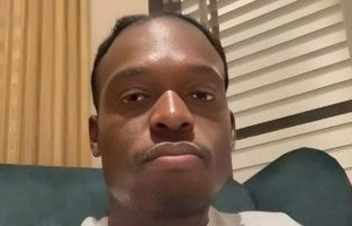 مهاجم الأهلى الجديد يصل القاهرة ويخضع للكشف الطبى اليوم - بوابة نيوز مصر