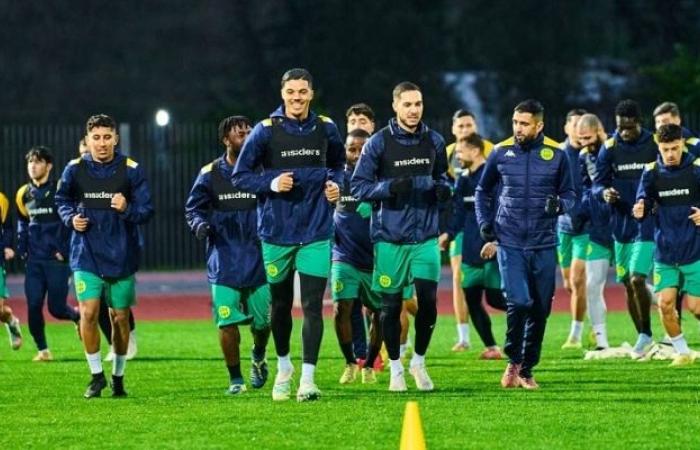 وبخه الكاف بقوة.. حكم زامبي يثير مخاوف نادي شبيبة القبائل - بوابة نيوز مصر