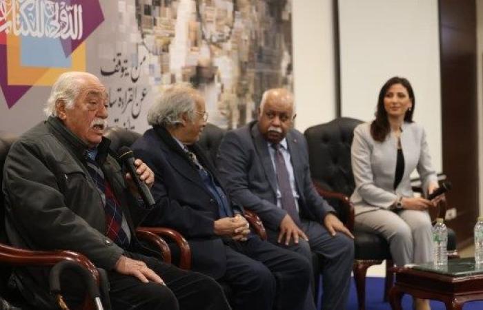 فورمالين.. حكاية امرأة هزمت السرطان ومعلومات تنقذ حياة عائلة كاملة - بوابة نيوز مصر