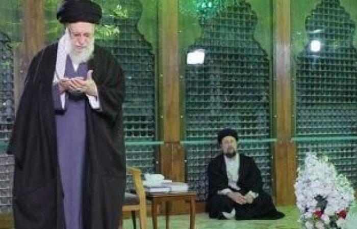 خامنئي يظهر علنا لأول مرة فى طهران بعد أنباء اختبائه فى ملاجئ الحرب - بوابة نيوز مصر