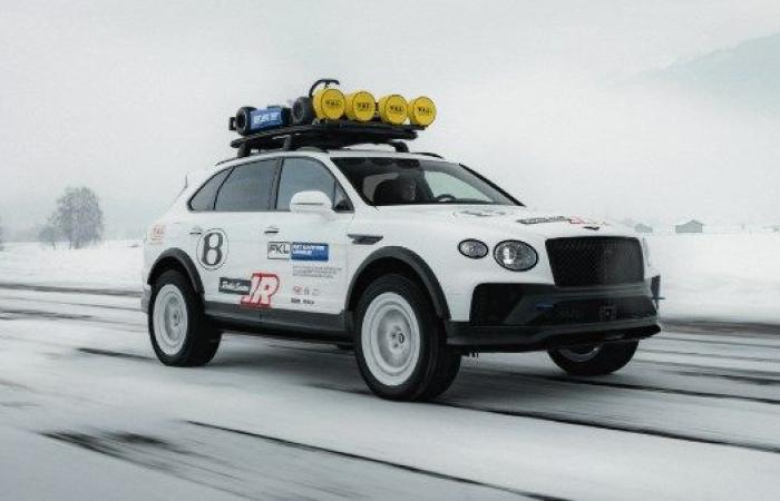 بنتلي تتحدى الطرق الوعرة بسيارة بنتايجا "X" الجديدة - بوابة نيوز مصر