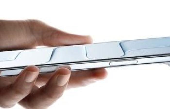 آبل تؤجل iPhone Air 2 رغم التسريبات.. وiPhone 18 فى الواجهة - بوابة نيوز مصر