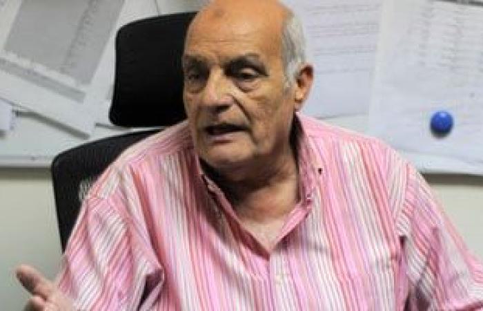 أشهر إفيهات المعلق الرياضى محمود بكر فى ذكرى رحيله اليوم - بوابة نيوز مصر