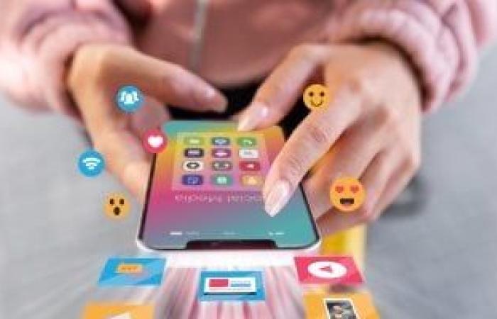 إسبانيا تتجه لحظر وسائل التواصل الاجتماعى على الأطفال دون 16 عامًا - بوابة نيوز مصر