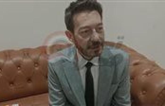 أحمد زاهر لـ"تحيا مصر": سعيد بالاستجابة السريعة لمسلسل «لعبة وقلبت بجد» وحريص على المشاركة في اجتماع اتصالات البرلمان..فيديو - بوابة نيوز مصر