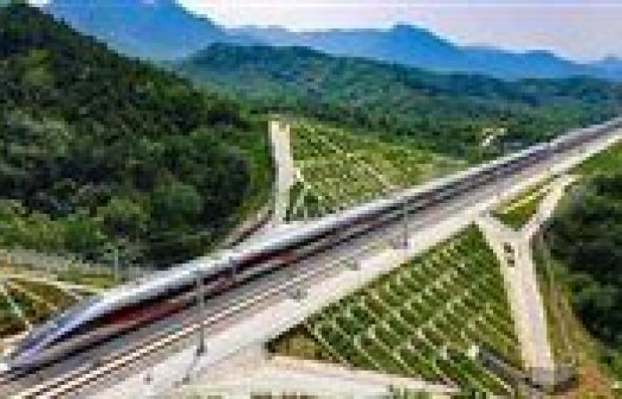 من جبال الصين إلي رمال مصر.. قطارات السكك الحديدية قهرت المستحيل - بوابة نيوز مصر