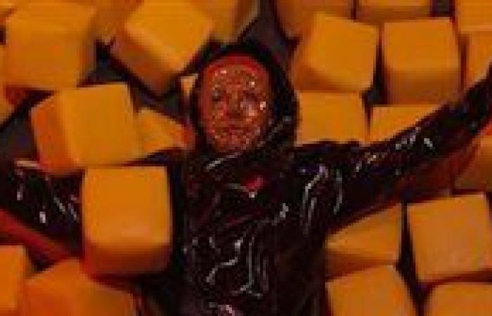 رامز ليفل الوحش.. برومو رامز ليفل الوحش يثير ذهول نجوم الأهلي والزمالك - بوابة نيوز مصر