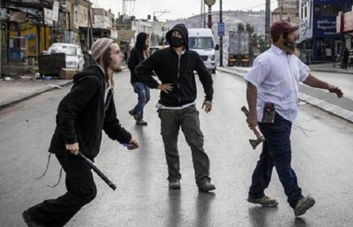 إصابة فلسطيني جراء اعتداء مستوطنين عليه في بلدة النبي صموئيل - بوابة نيوز مصر