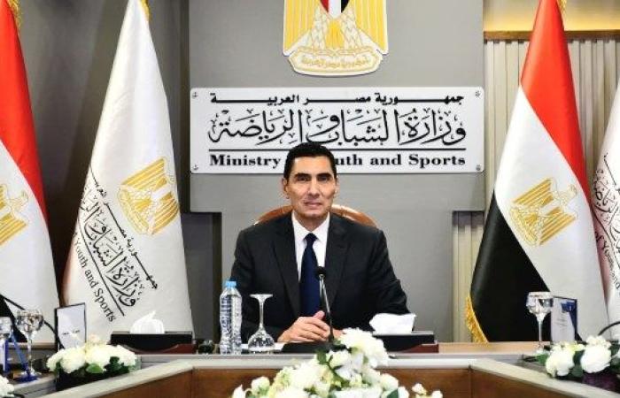 وزير الرياضة يشهد مراسم إجراء قرعة برنامج عباقرة أصحاب مراكز الشباب - بوابة نيوز مصر
