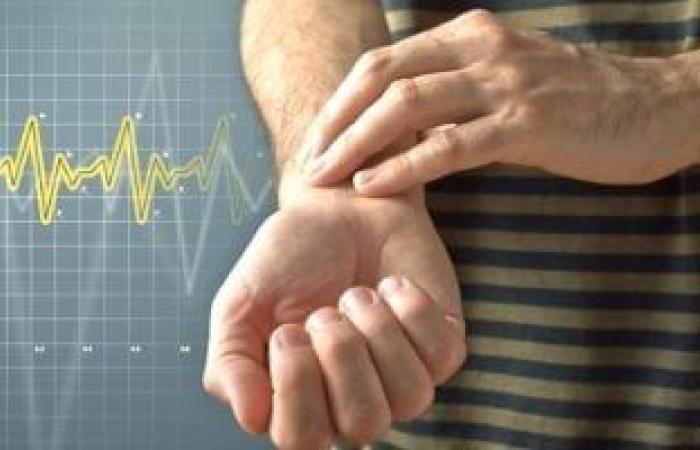 تكشف كفاءة قلبك ومستوى توترك.. أسباب تقلب ضربات القلب - بوابة نيوز مصر