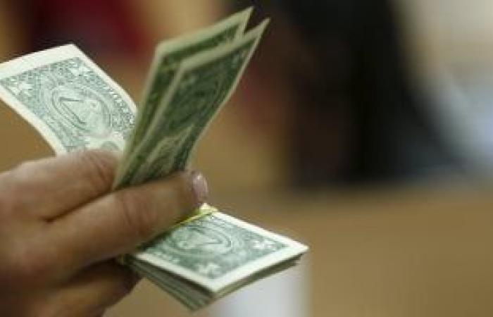 تحديث سعر الدولار اليوم.. استقرار كامل في البنوك المصرية - بوابة نيوز مصر