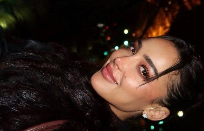 بسمة بوسيل تتألق في أحدث ظهور من باريس - بوابة نيوز مصر