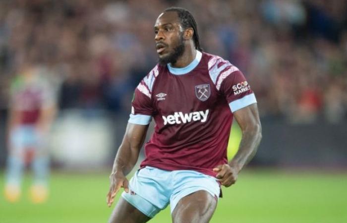 السيلية يستهدف التعاقد مع مهاجم وست هام السابق مايكل أنطونيو - بوابة نيوز مصر