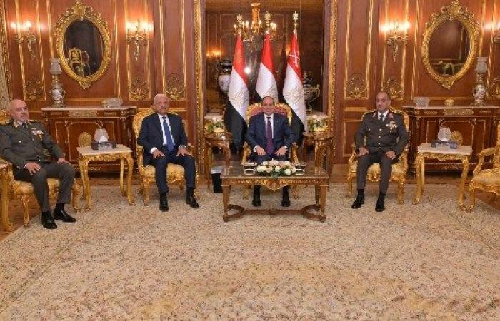 أحمد موسى عن حضور الرئيس السيسي حفل تكريم وزير الدفاع السابق: مصر دايما مع رجالتها اللي خدموها - بوابة نيوز مصر