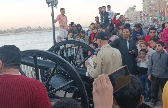فرحة أطفال ولمة عائلية على ضفاف النيل.. مدفع رمضان يجمع أهالي سوهاج - بوابة نيوز مصر