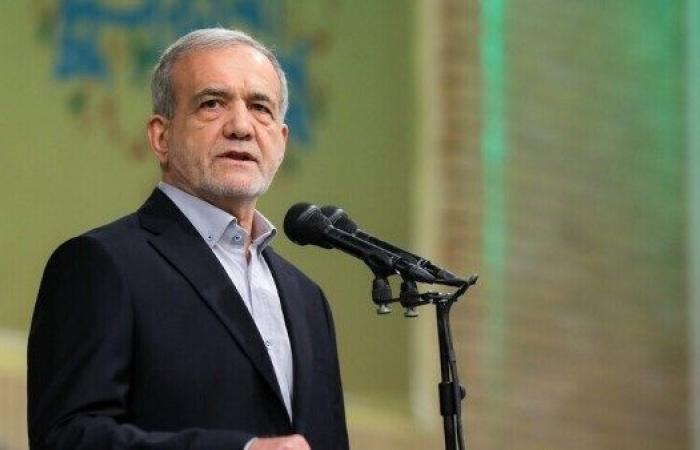 الرئيس الإيراني: لن نخضع للتهديدات الأمريكية خلال المحادثات النووية - بوابة نيوز مصر