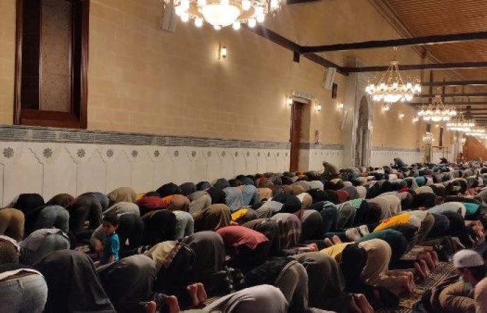 بث مباشر.. صلاة التراويح من مسجد الحسين في رابع ليالي رمضان - بوابة نيوز مصر