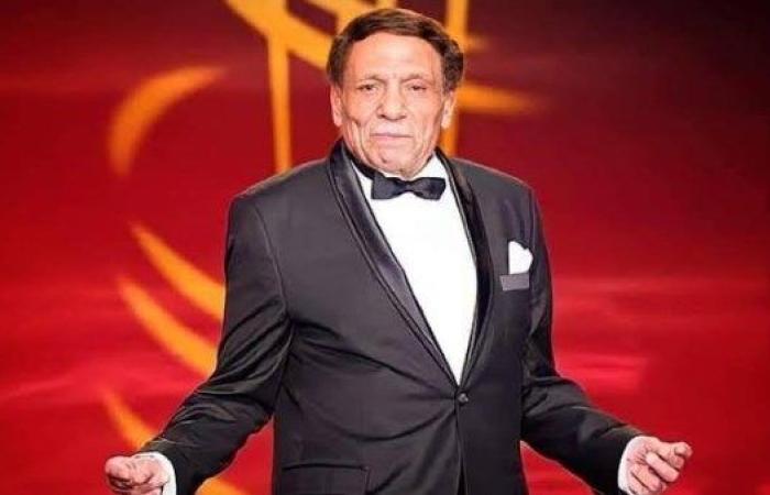 عادل إمام حاضر بصورته واسمه فى مسلسلي صحاب الأرض وننسى اللي كان - بوابة نيوز مصر