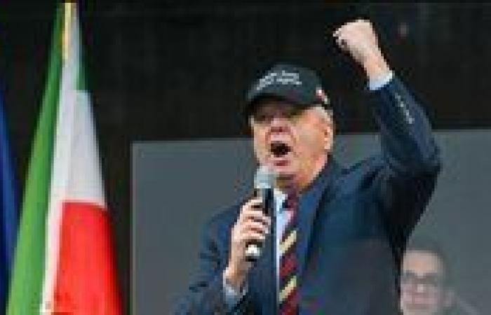 أكسيوس: جراهام يحذر من ضغوط مستشاري ترامب لمنع توجيه ضربة عسكرية لإيران - بوابة نيوز مصر