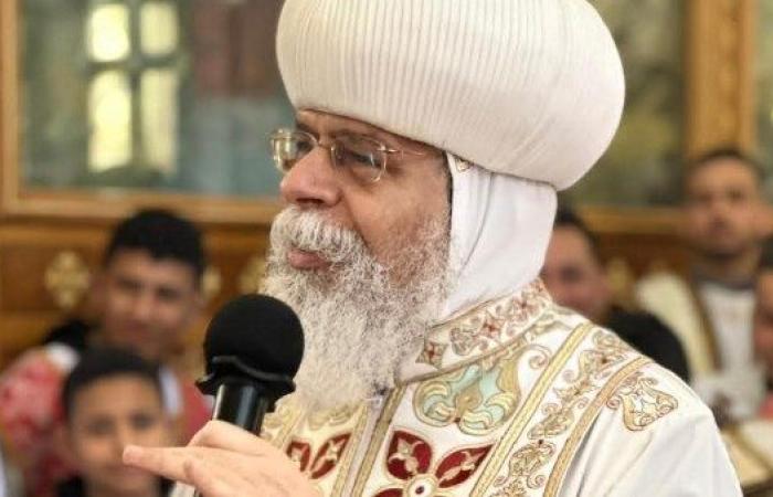 الأنبا تيموثاوس يرسم شمامسة جدد لكنيسة "العذراء ومارجرجس" بكفر يوسف سلامة - بوابة نيوز مصر