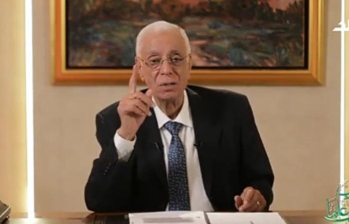 حسام موافي يحذر: غياب العرق قد يكون جرس إنذار.. ولا علاج من شاشة التلفزيون - بوابة نيوز مصر