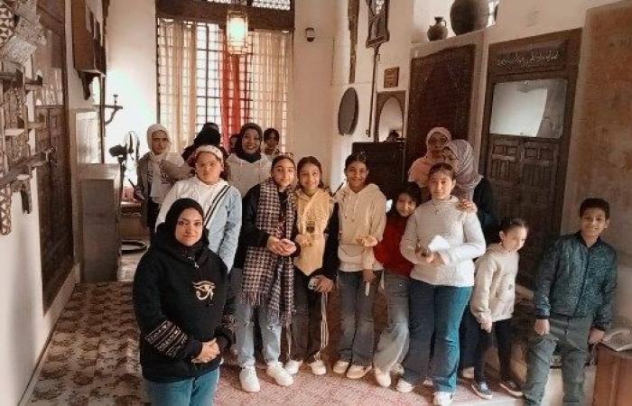 متحف جاير أندرسون يحتفل باليوم العالمي للمرشد السياحي - بوابة نيوز مصر