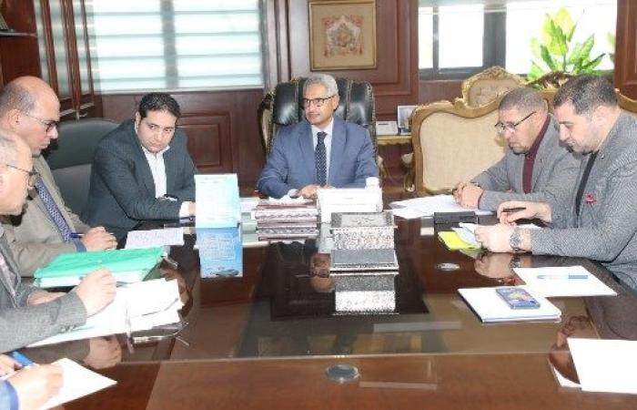 محافظ بني سويف يعقد اجتماعا لمناقشة الموقف التنفيذي لملف تقنين الأراضي وجهود استرداد أملاك الدولة - بوابة نيوز مصر