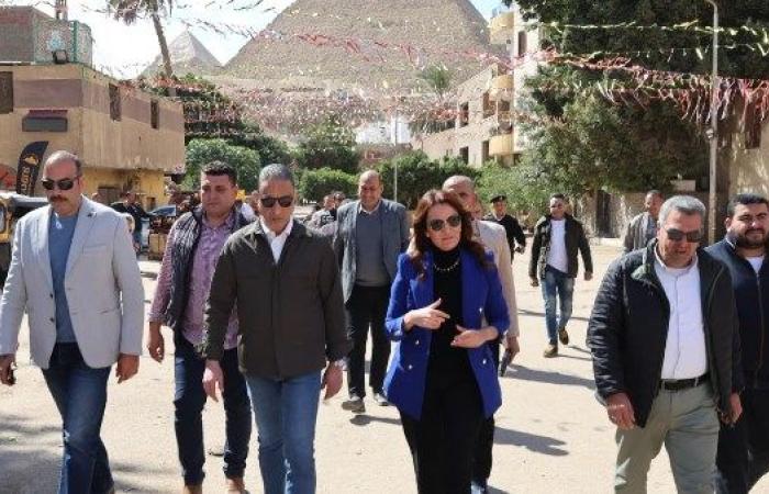 محافظ الجيزة يتفقد منطقة نزلة السمان لمتابعة مشروعات التطوير بالمناطق المحيطة بالأهرامات - بوابة نيوز مصر