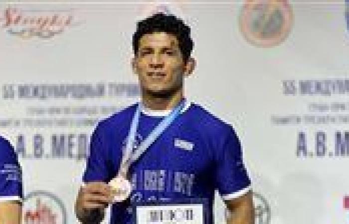 عمر أمين يتوج ببرونزية بطولة إلكسندر ميدفيد للمصارعة - بوابة نيوز مصر