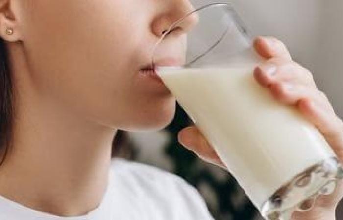 شرب الحليب بعد ممارسة الرياضة يحمى العظام من الكسور - بوابة نيوز مصر