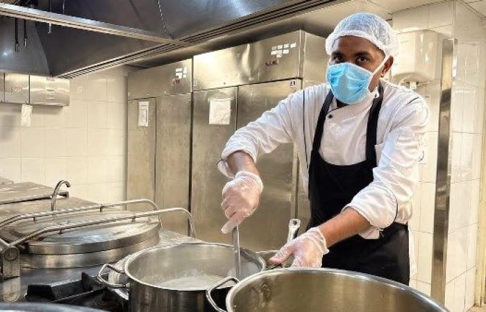 مطبخ صديق للبيئة يقدم طعامًا وسعادة لمرضى الأورام في الأقصر - بوابة نيوز مصر