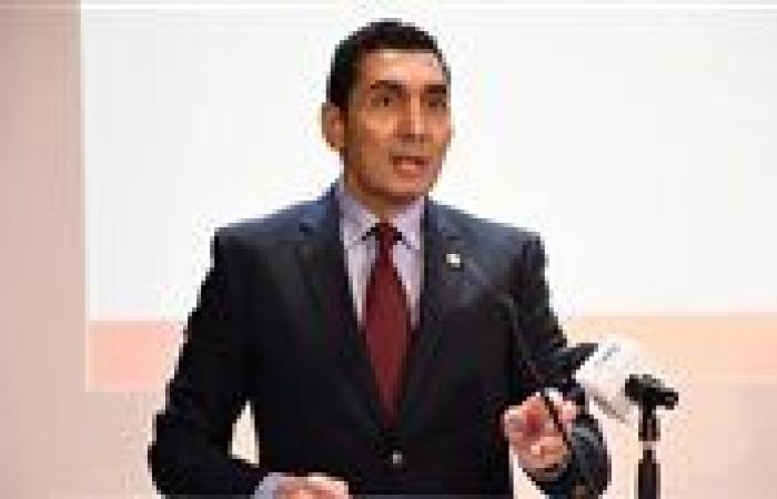 جوهر نبيل في جلسة الصحفيين: الكلمة مسؤولية وانا واحد منكم - بوابة نيوز مصر