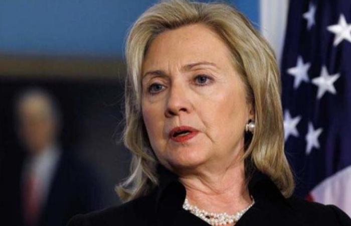 جلسة ساخنة بالكونجرس.. هيلاري كلينتون تهربت من الإجابة عن 12 سؤالا بشأن إبستين - بوابة نيوز مصر