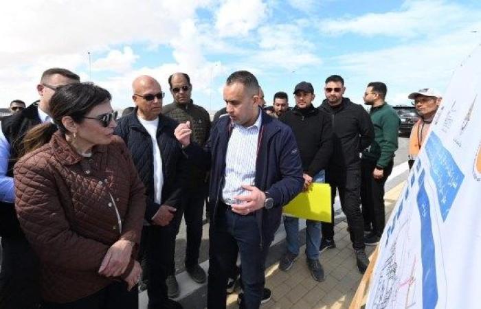 وزيرة الإسكان تتابع أعمال المرافق الرئيسية لمنطقة أبراج الداون تاون وكوبري C19 بالعلمين الجديدة - بوابة نيوز مصر