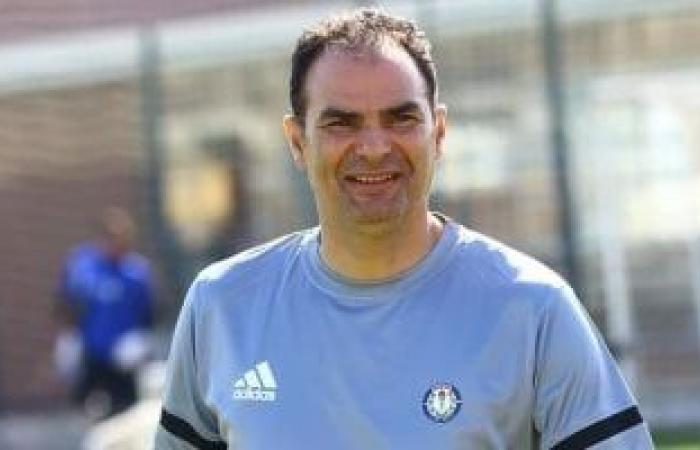 الإسماعيلى يستقر على تعيين عبد الحميد بسيونى مديرا فنيا خلفا للعشرى - بوابة نيوز مصر