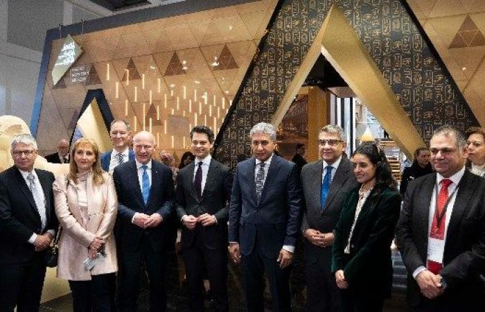 بحضور الوزير شريف فتحي .. مشاركة مصرية بارزة في بورصة برلين السياحية - بوابة نيوز مصر