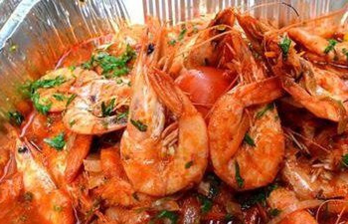 تجنب الإفراط.. فوائد الجمبري والسمك على سفرة الإفطار في رمضان - بوابة نيوز مصر