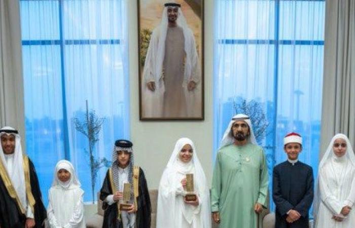 بمشاركة 5 آلاف متسابق.. طالبان أزهريان يحصدان الأول والثاني عالميا بجائزة دبي للقرآن - بوابة نيوز مصر