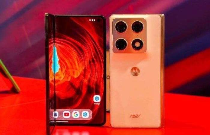 كل ما تريد معرفته عن هاتف موتورولا Razr Fold.. السعر والمواصفات - بوابة نيوز مصر