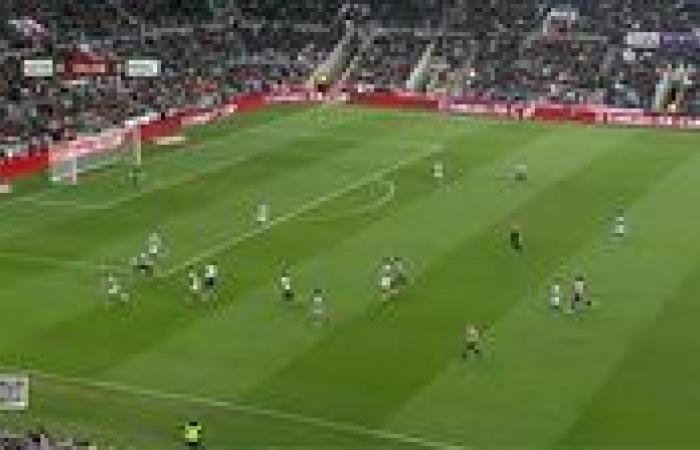 نيوكاسل يونايتد ضد مان سيتي.. انطلاق مباراة مانشستر سيتي ونيوكاسل يونايتد في كأس الاتحاد الإنجليزي - بوابة نيوز مصر