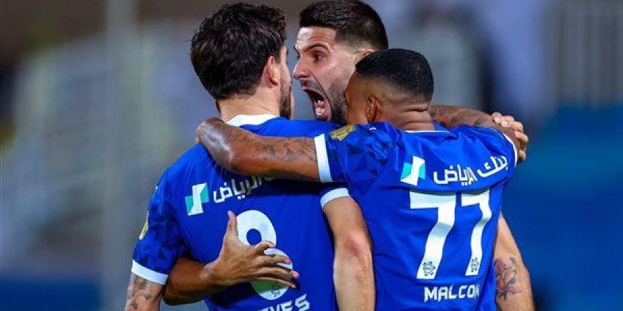 الهلال يقسو على الاتحاد بثلاثية في الكلاسيكو وينفرد بصدارة الدوري السعود - بوابة نيوز مصر